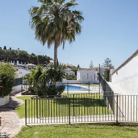 Casa Pueblo Andaluz 卡莱塔·德·贝莱斯
